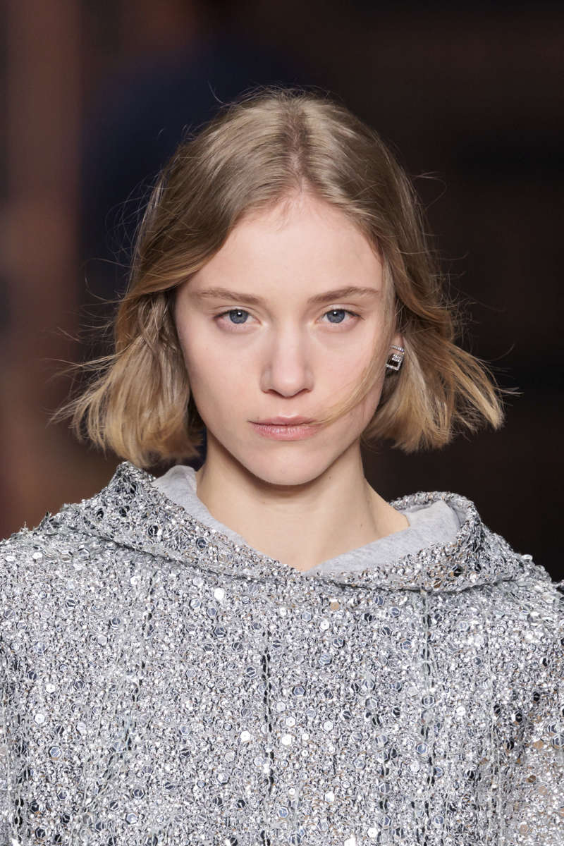 cortes de pelo 2025 bob natural Elisabetta Franchi clp PO F24 024