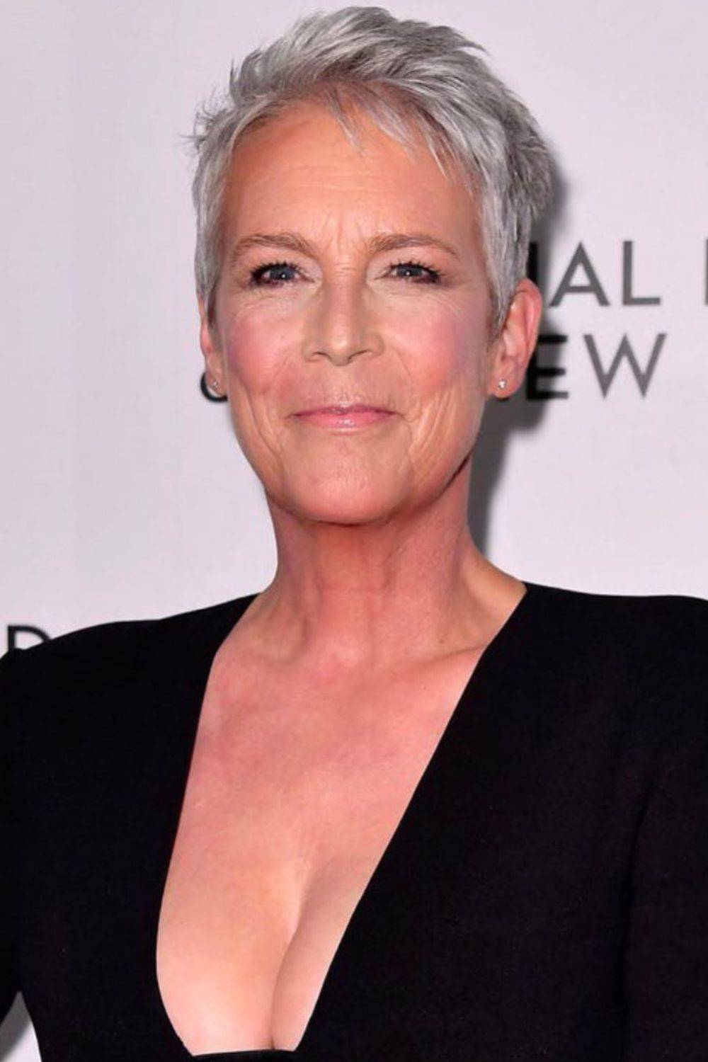 Cortes de pelo corto para mujeres de 60 años: Pixie muy corto