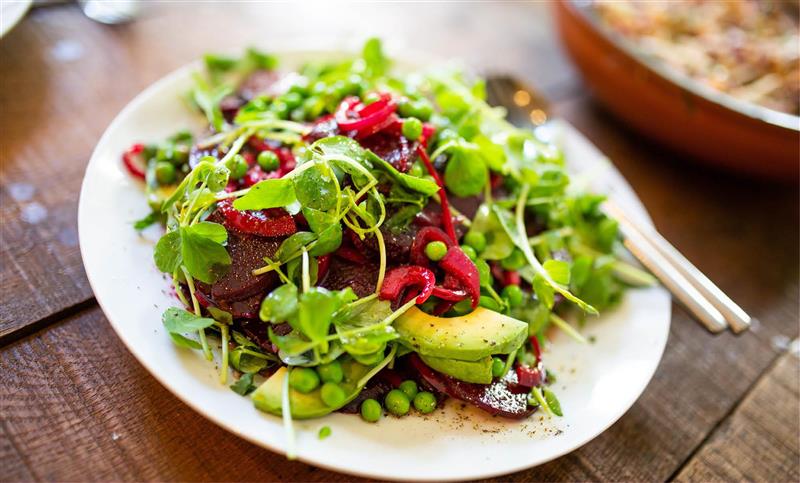 dieta para perder peso y volumen ensalada con guisantes