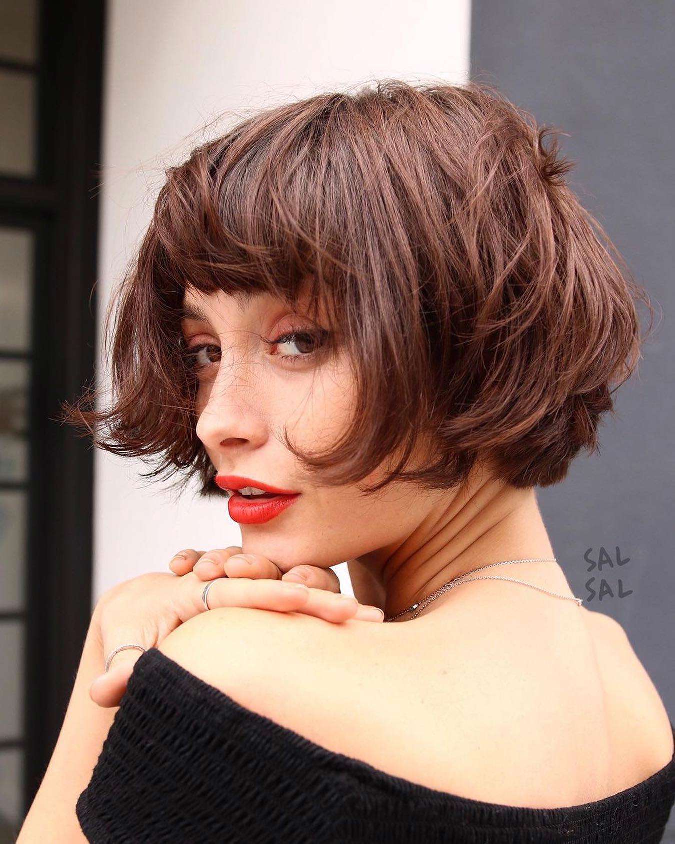 Cortes de pelo de media melena con flequillo: french bob
