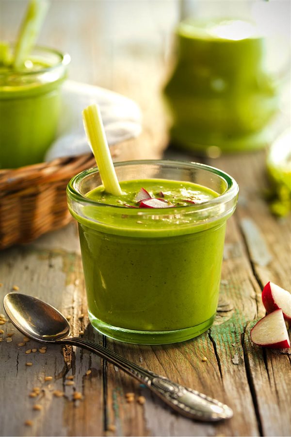 Gazpacho ultraligero de pepino y apio