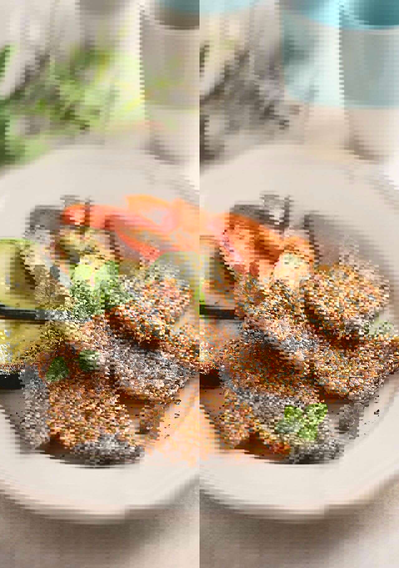 Recetas saludables pavo rebozado en sésamo con verduras