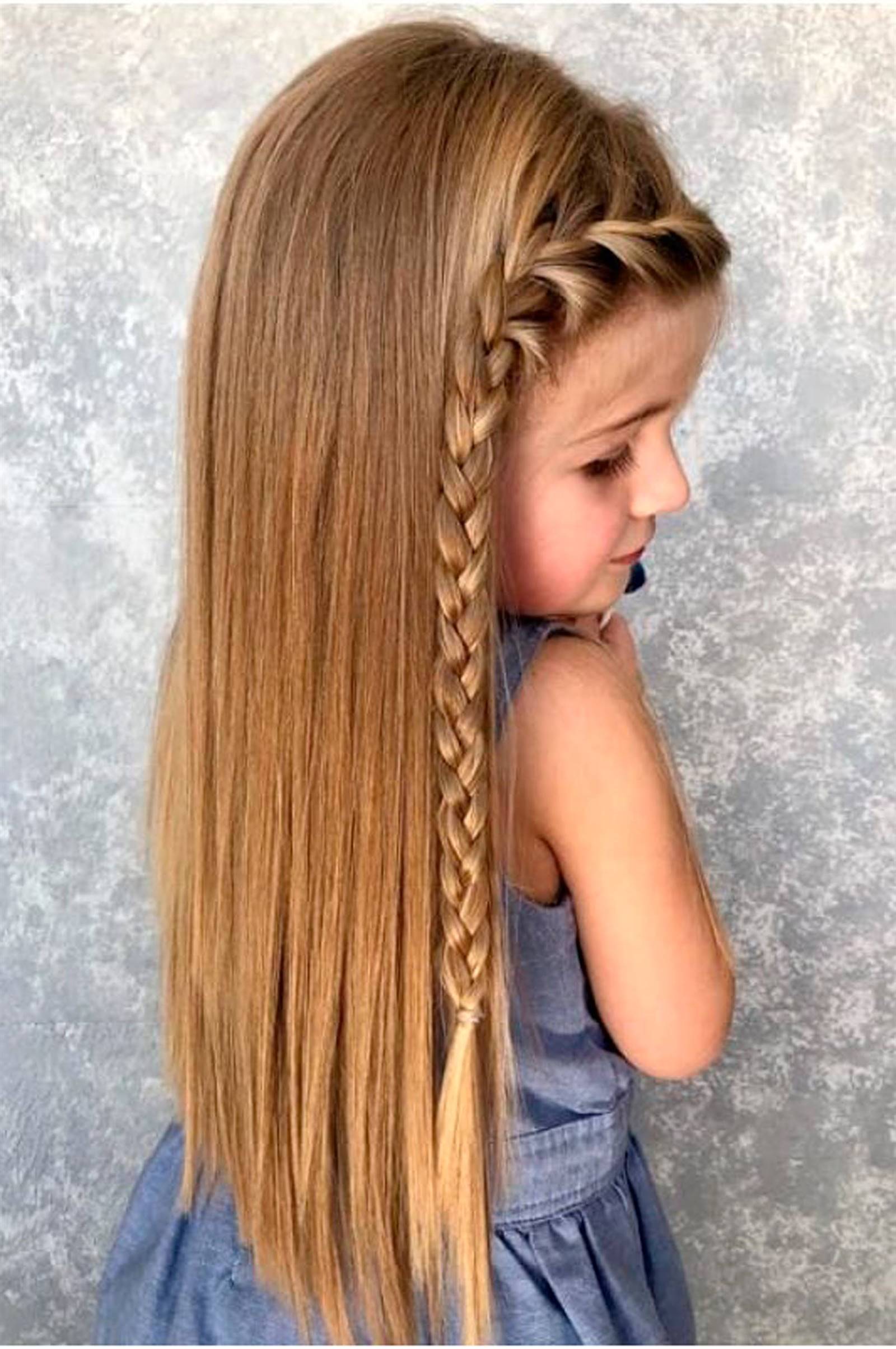 Peinados para niñas trenza lateral pelo suelto