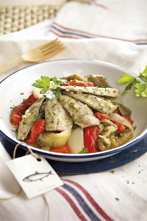 Cenas ligeras: sardinas asadas con escalivada