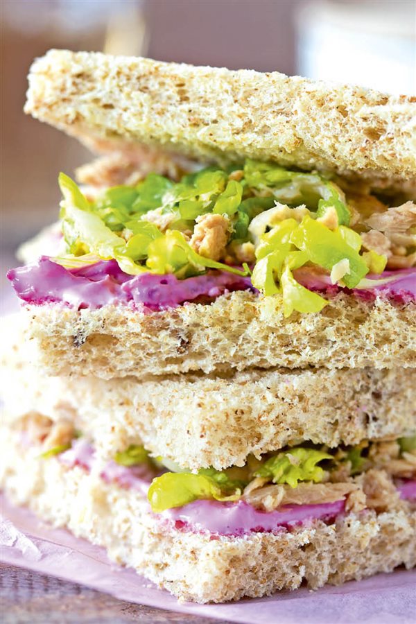 Sandwich de atún