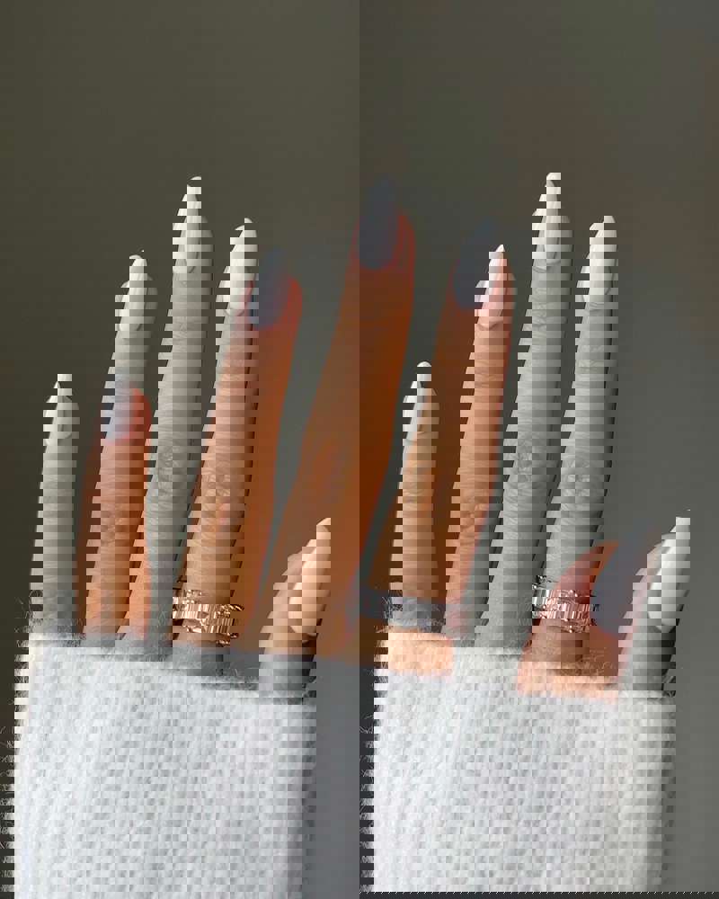 Uñas semipermanentes 2024: blancas