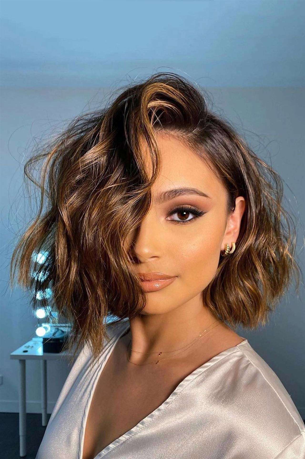 Wavy bob